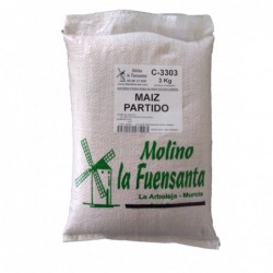 Maiz-Partido-cereales-pollos-de granja-corral