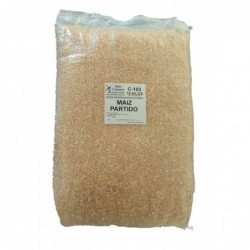 Maiz-Partido-cereales-pollos-de granja-corral 2